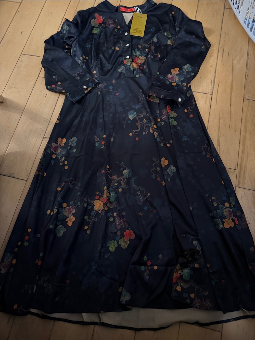 Navy Floral Maxi Dress with V-Neck and Long Sleeves